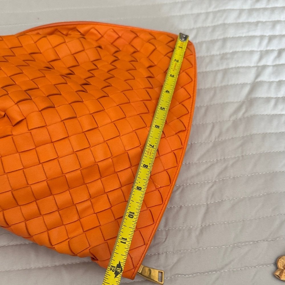 Bottega Veneta Intrecciato Twist Bag - Orange Handle Bags ... - Picture 12 of 14